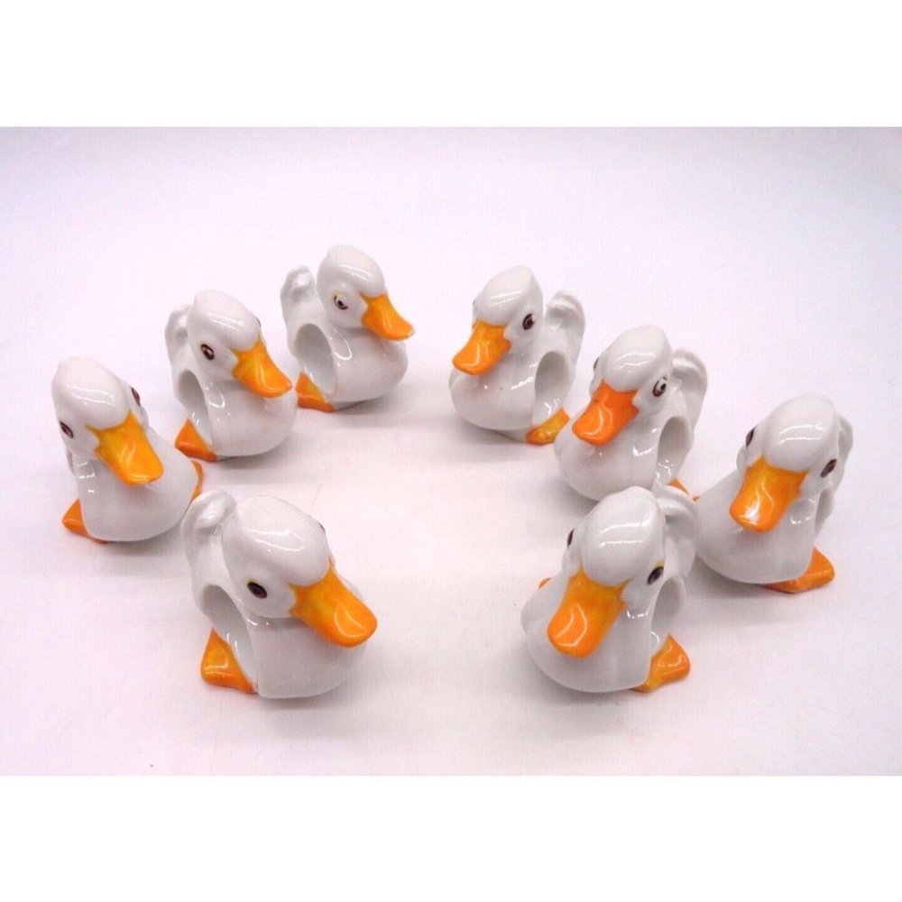 White Ceramic Porcelain Duck Napkin Holder Ring Set of 8 Vintage Lego Taiwan